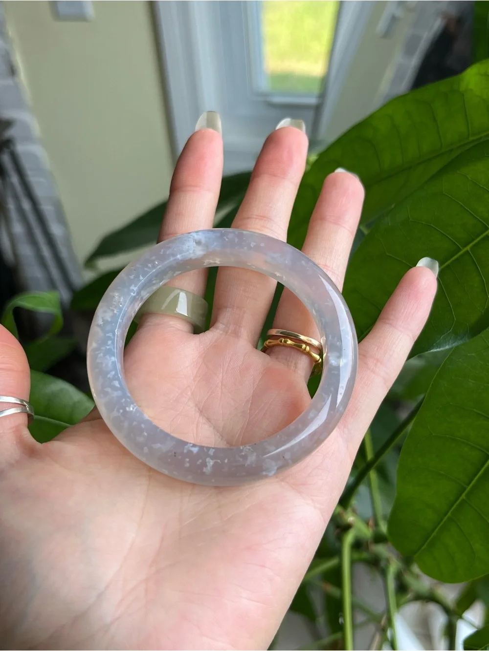 Natural Brazilian Agate Bangle Bracelet Icy Grey Snowstorm - XS D: 49.0-49.1mm